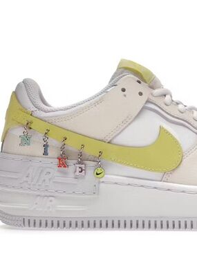 Nike Air Force 1 Low Shadow SE
Have a Nike Day Anklet (Women's)